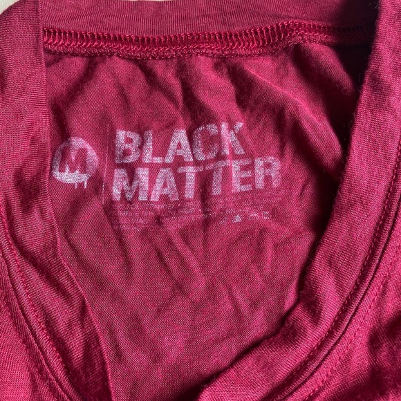Black Matter dark red maroon with white lettering flowy short sleeve t shirt - Picture 2 of 2